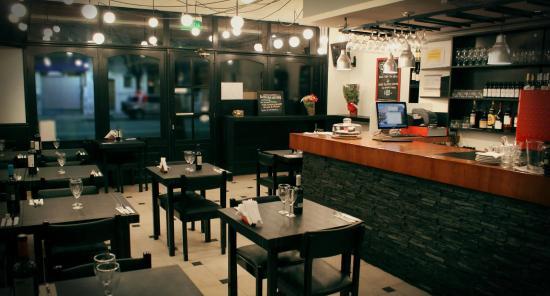 Olivio Resto & Cafe