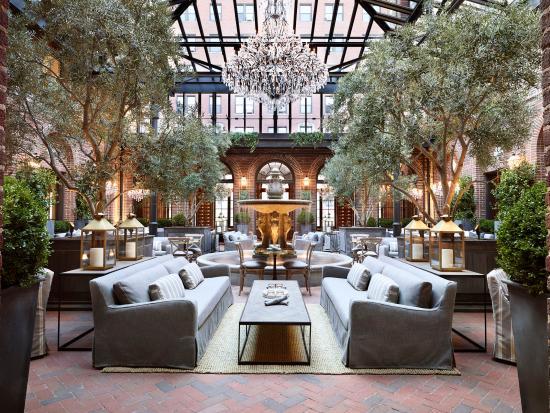 3 Arts Club Cafe