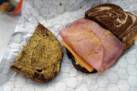 Wall Street Deli