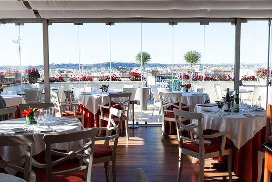 Roof Garden Restaurant & Bar