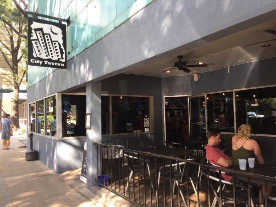 City Tavern