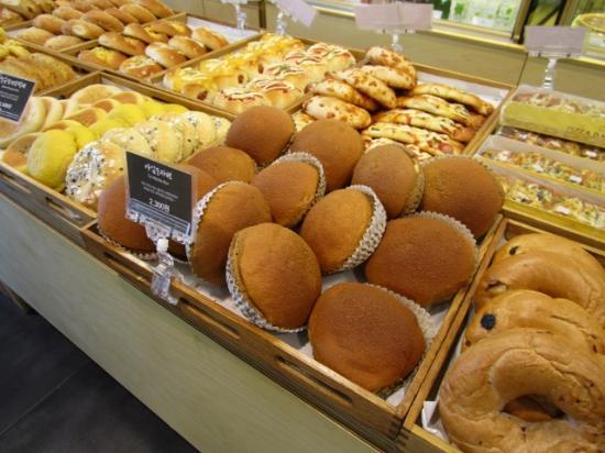 Bread & co. Anguk