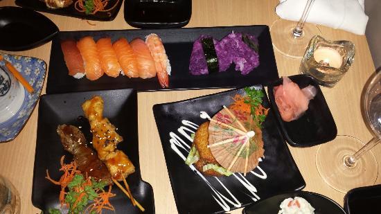 Fisshu Sushi Buffet