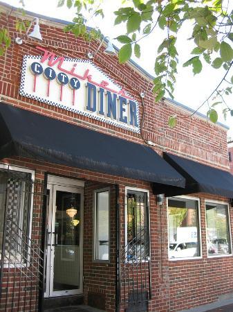 Mike's City Diner