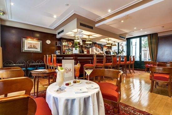 The Bridge Bar & Tea House