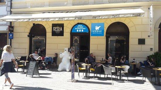 TESLA Coffee & Bar
