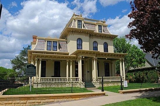 The R. D. Hubbard House