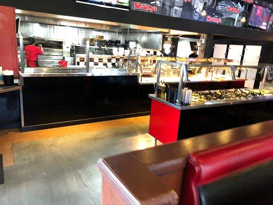 Shakey's Pizza Parlor