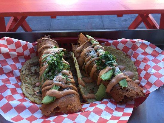 Famoso Mexican Street Food