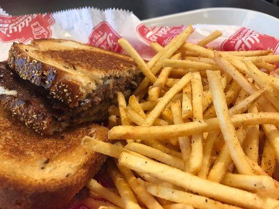 Freddy's Frozen Custard & Steakburgers