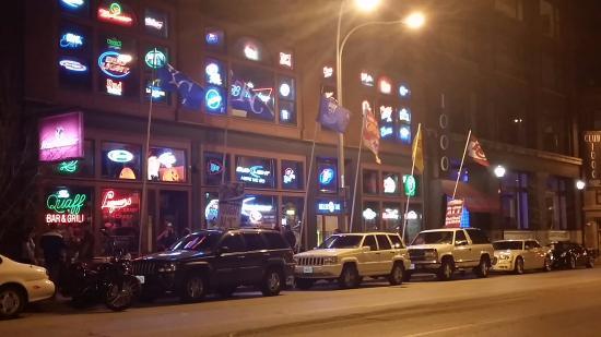 Quaff Bar & Grill