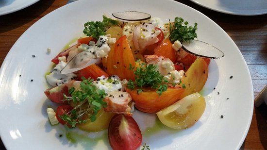 Black Bird Kitchen & Bar