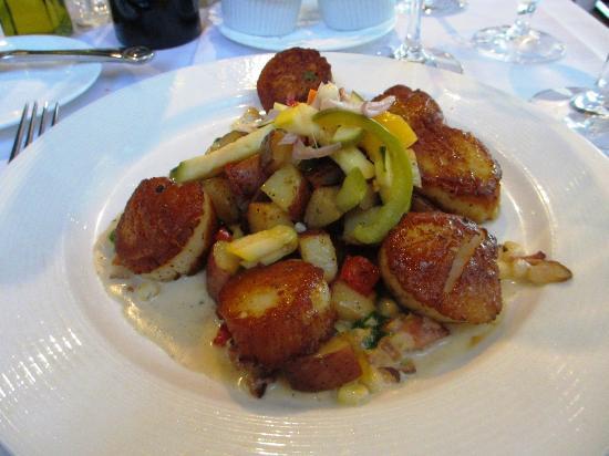 Undercurrent Restaurant