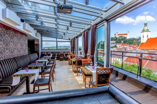Sky Bar & Restaurant