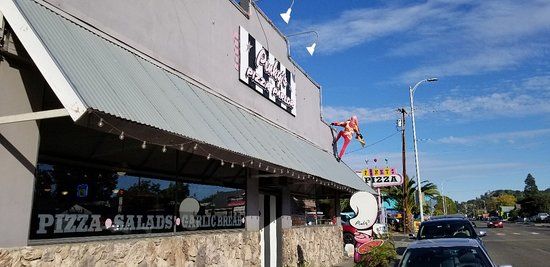 Pinky's Pizza Parlor