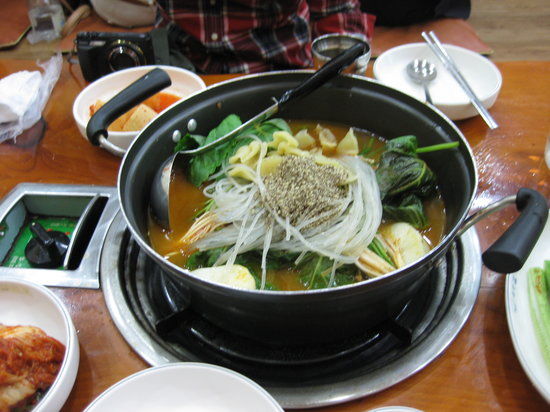 Onedang Gamjatang Myeongdong 1