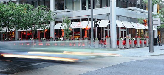 Houston Avenue Bar & Grill