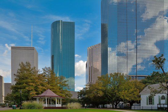 Sam Houston Park