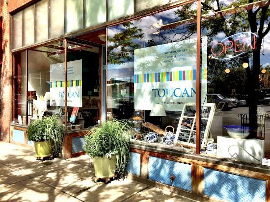 Toucan Gallery