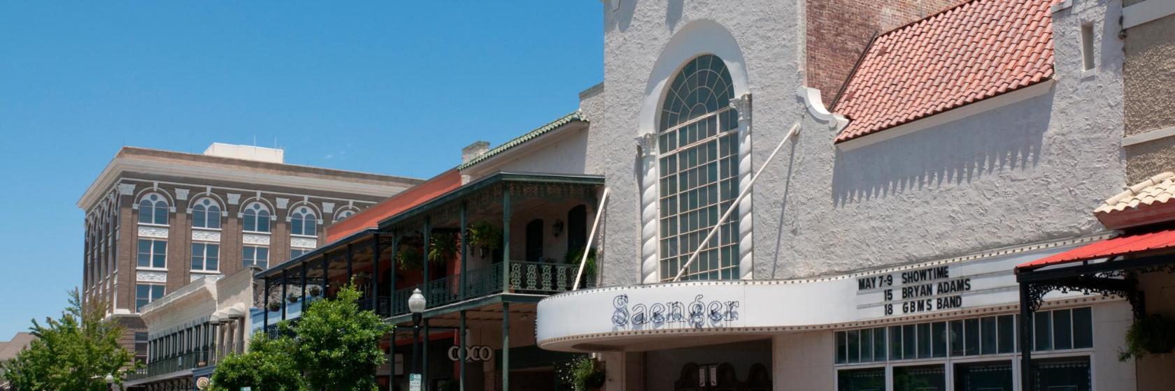 Saenger Theatre