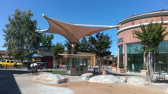 Fashion Fair Mall