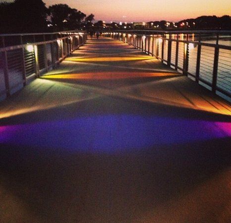Gray's Lake Park