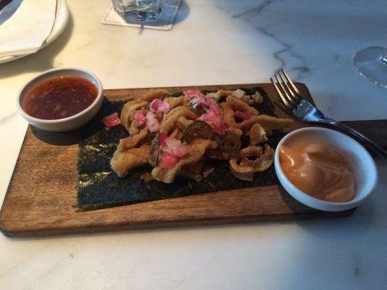 Moxies Grillades Bar